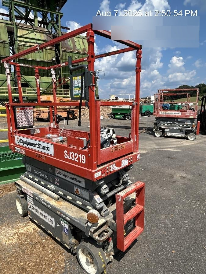 2023 SKYJACK SJ3219