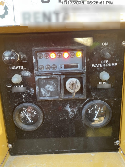 2022 Vac-Tron LP573XDT T4 Koehler Diesel Engine, 500 Gallon Debris Tank, x2 100 Gallon Water Tanks