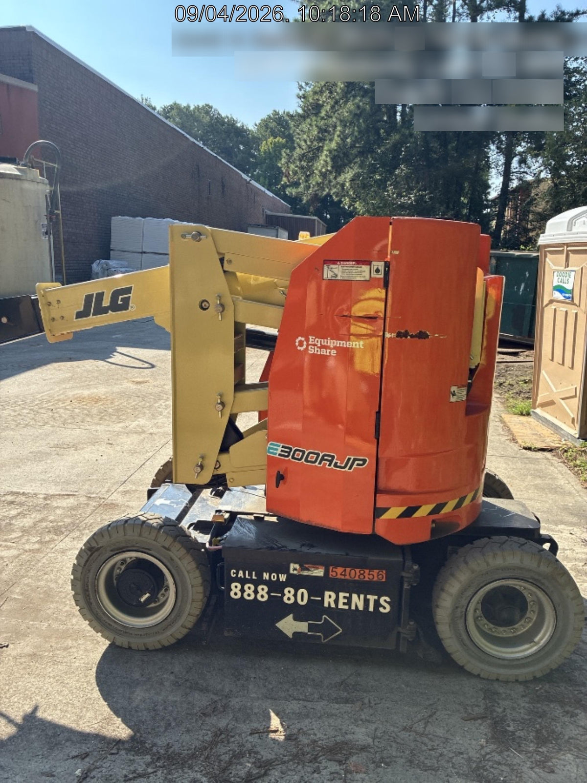 2025 JLG E300AJP