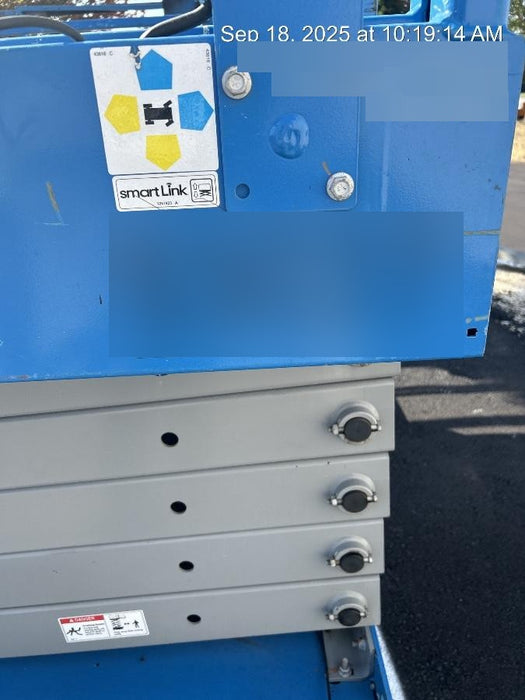 2019 Genie GS-4047 Folding rails with half height swing gate