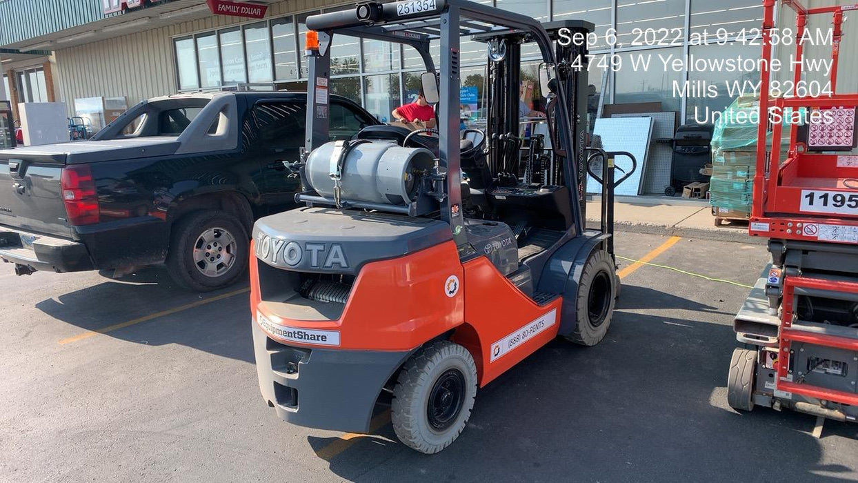 2022 TOYOTA 50-8FGU25