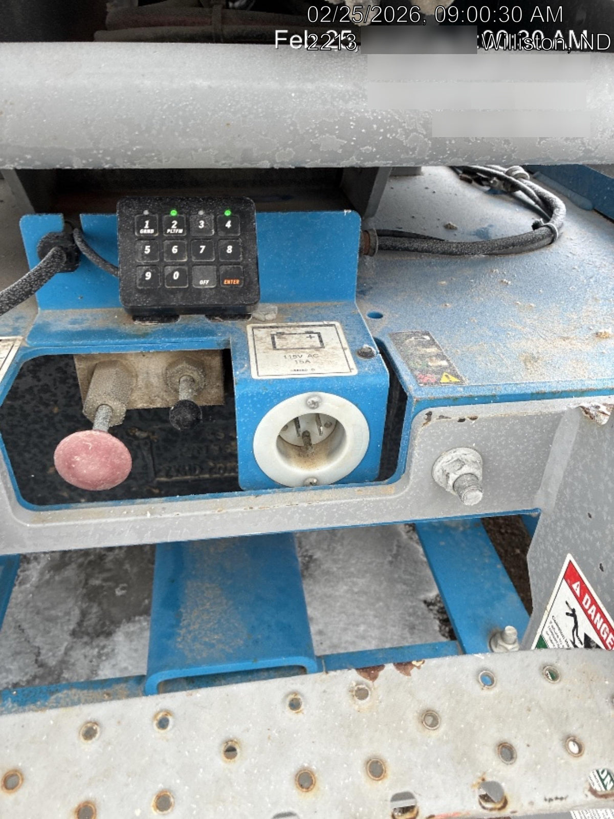 2018 Genie GS-3246 Genie GS-3246 w/Folding rails, Full height swing gate