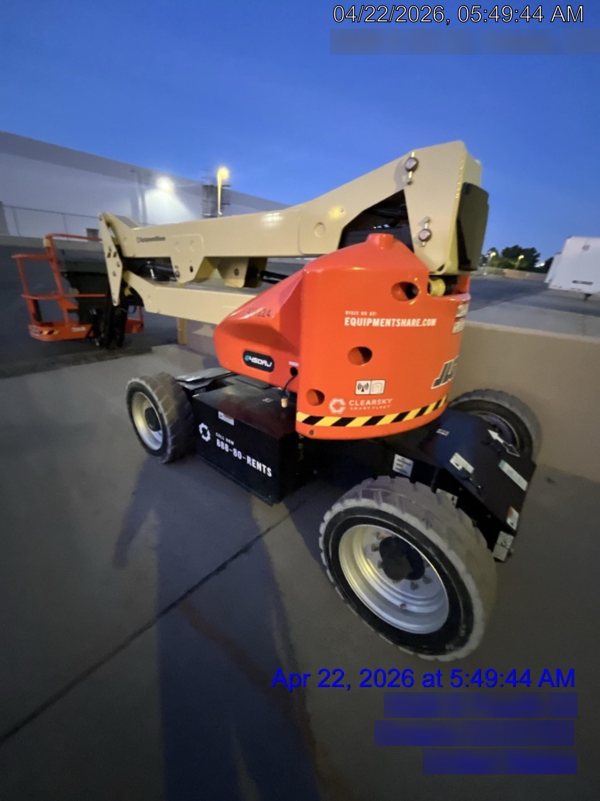 2024 JLG E450AJ