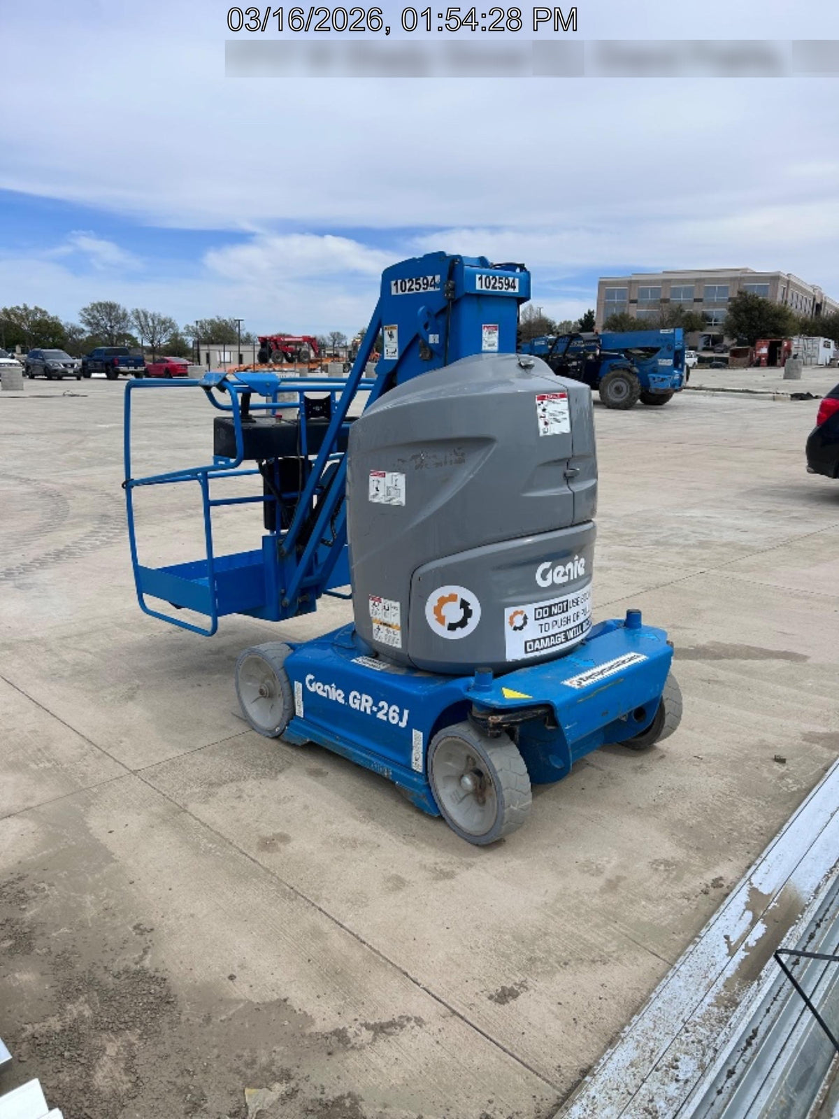2020 GENIE GR-26J