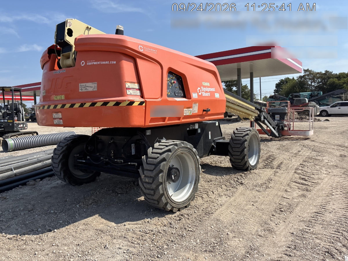 2024 JLG 660SJ