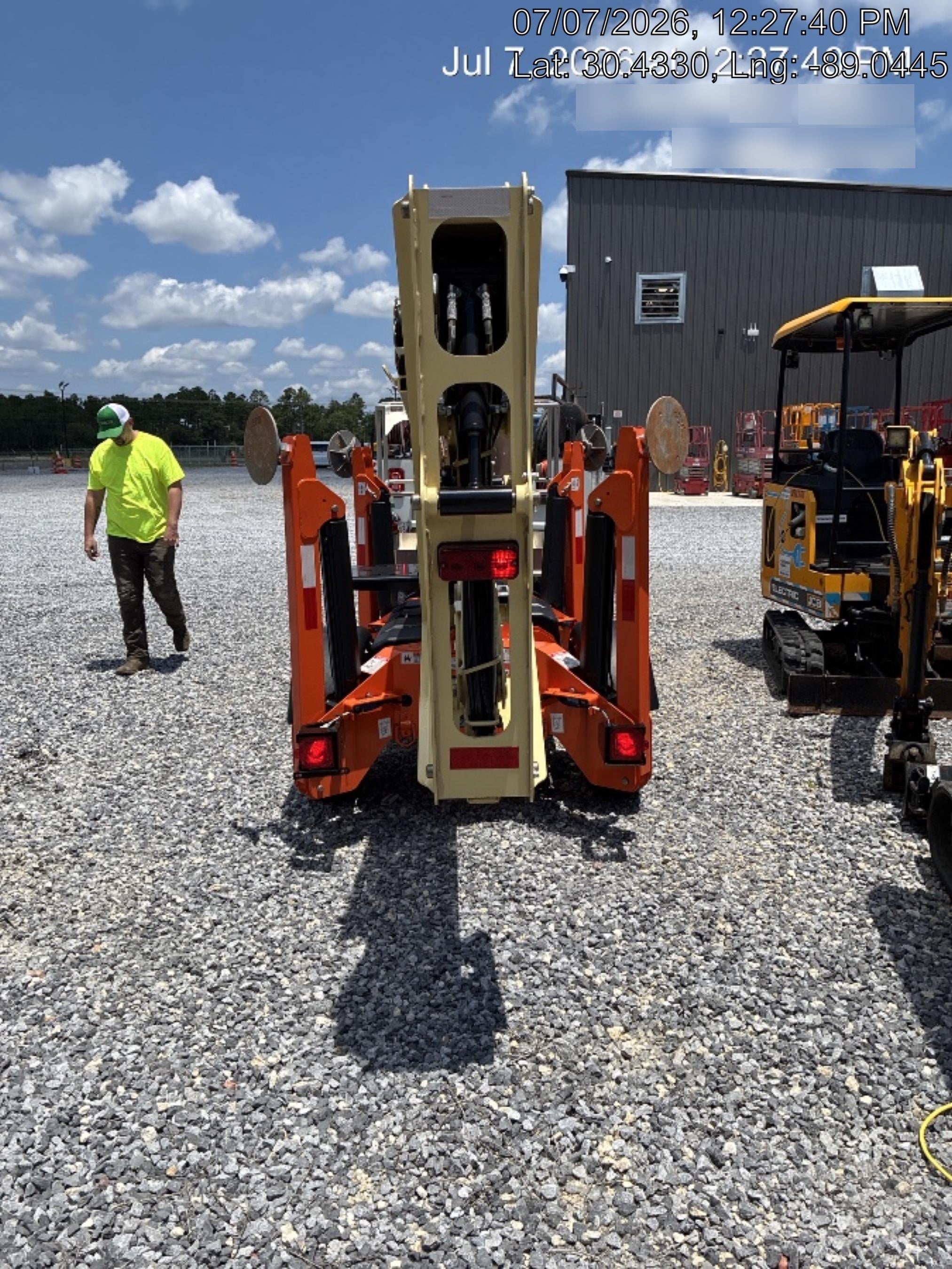 2025 JLG ET350
