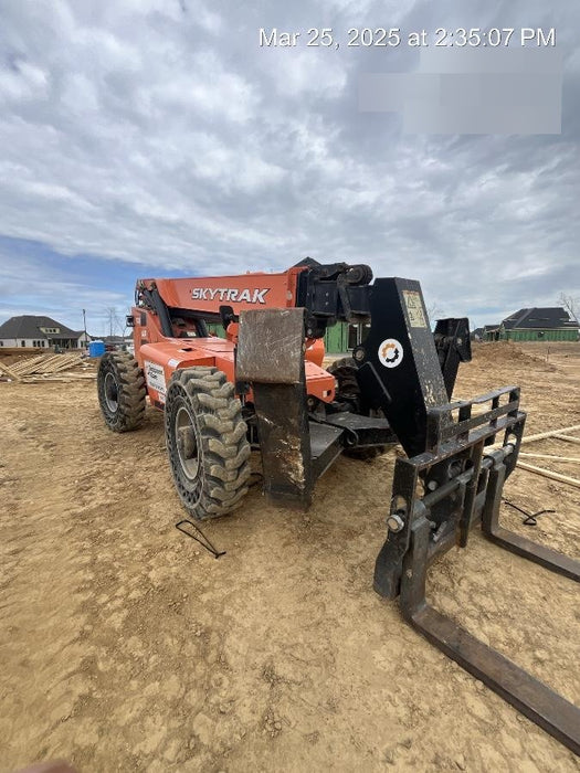 2018 Skytrak 10054 Skytrak 10054 10K Telehandler w/Open ROPS Solid Tires, LED Work Lights, Rotating Beacon, 60" Carriage/60" Forks