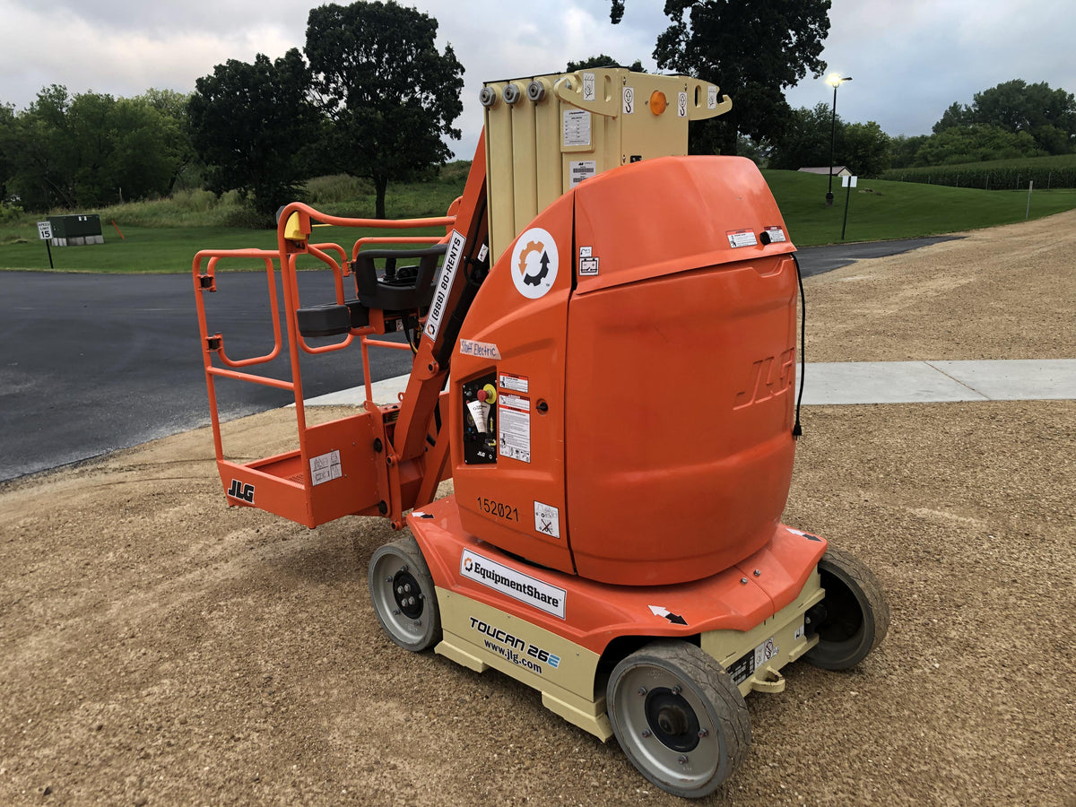 2021 JLG 26E