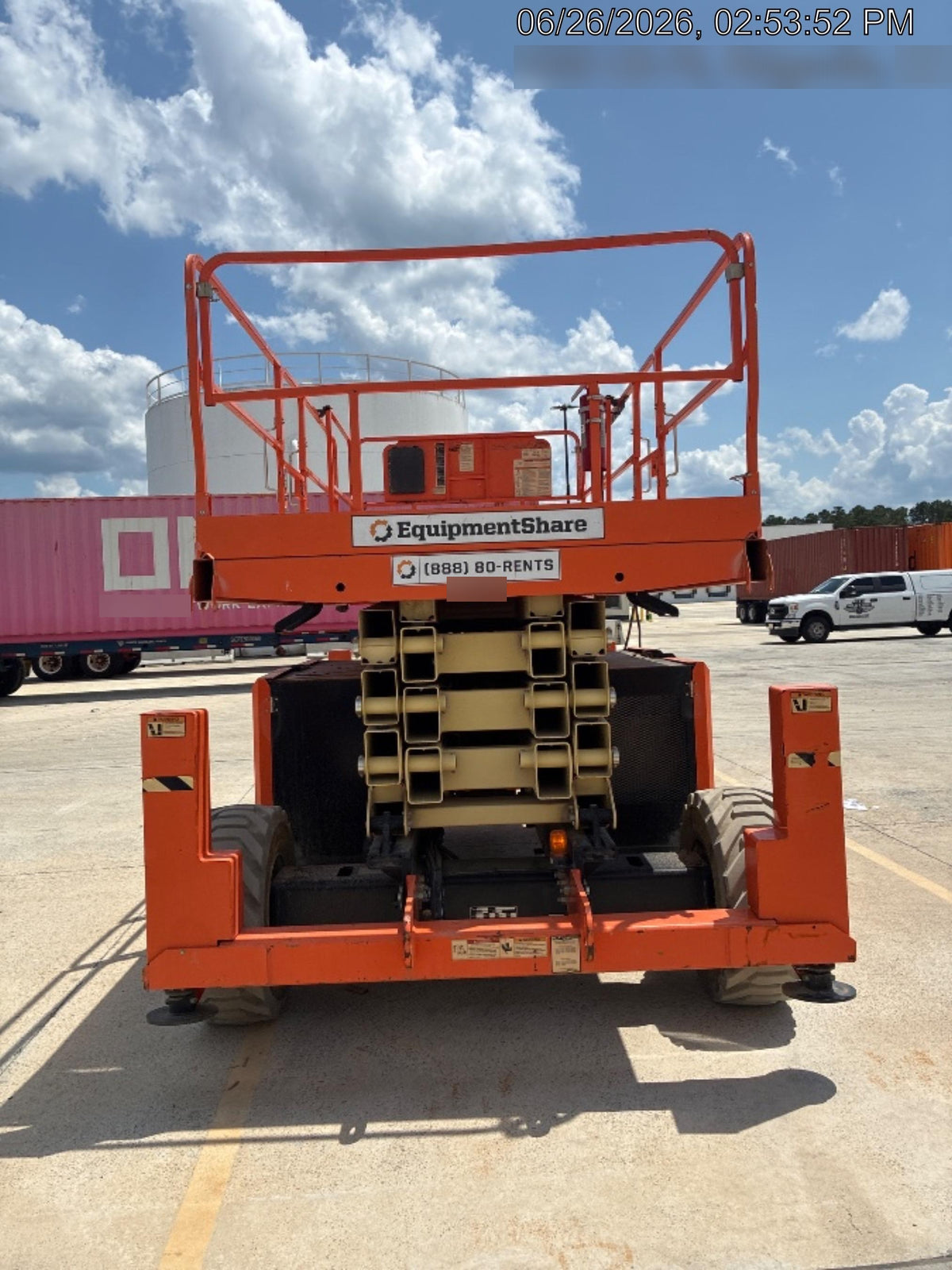 2020 JLG 430LRT