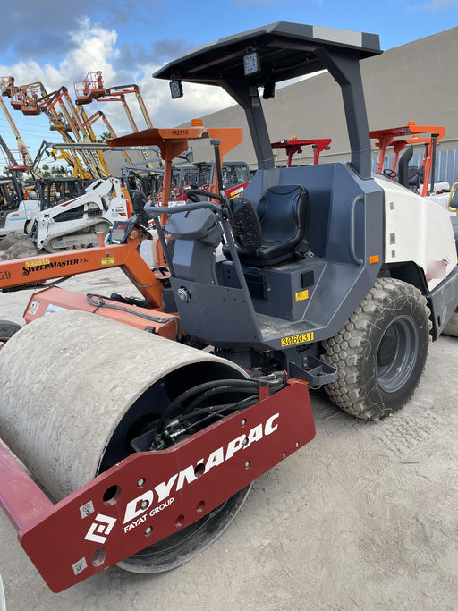 2023 DYNAPAC CA1300D