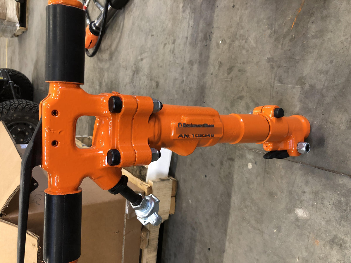 2020 MICHIGAN PNEUMATIC MP-30-1