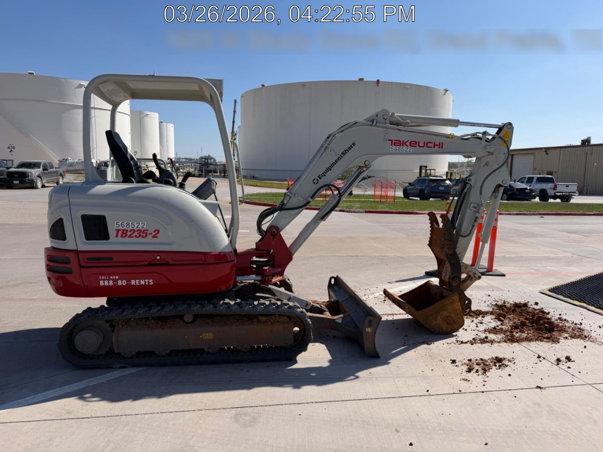 2025 TAKEUCHI TB235-2R