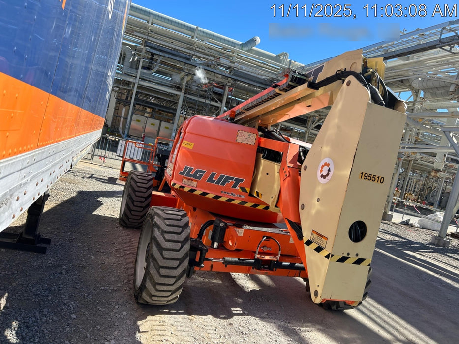 2021 JLG 600AJ