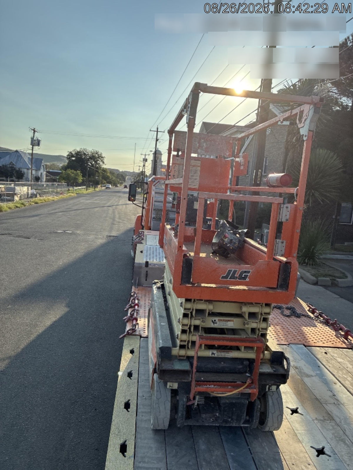 2021 JLG ES1932
