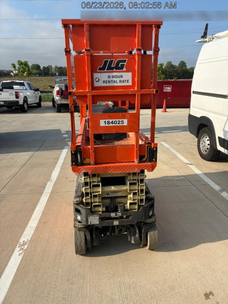 2021 JLG ES1932
