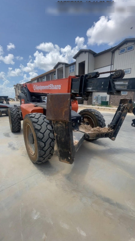 2023 SKYTRAK 10054