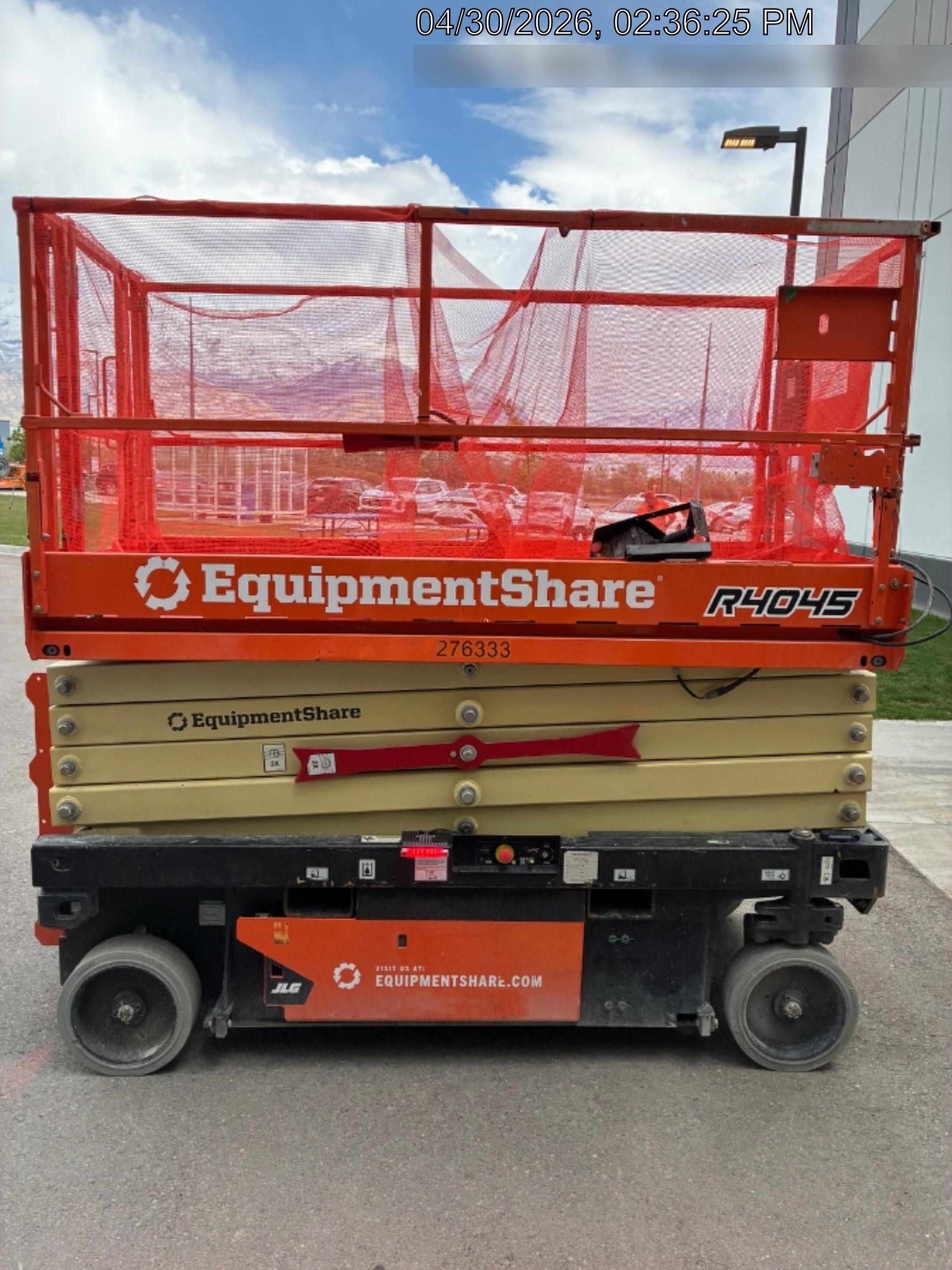 2022 JLG R4045