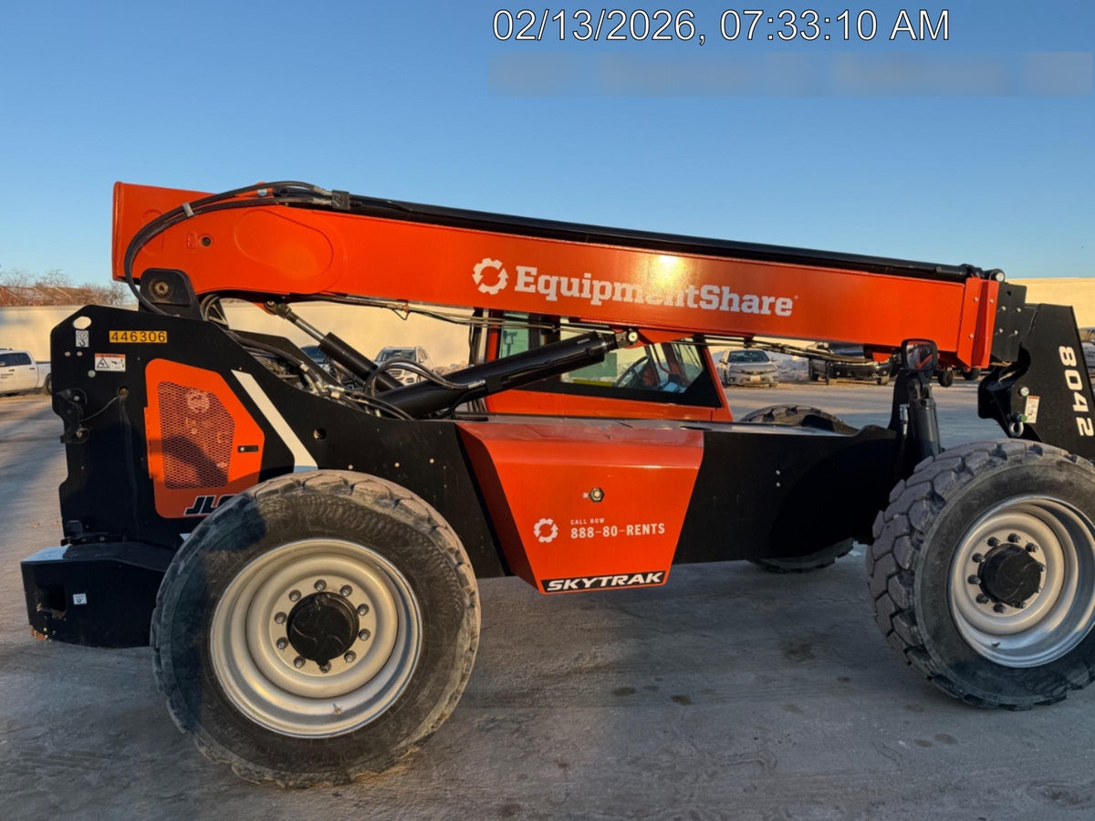 2024 SKYTRAK 8042