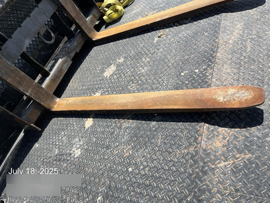 2021 PALADIN 48" Pallet Forks - Paladin