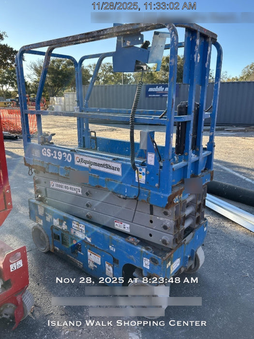 2019 Genie GS-1930 Fixed Rails with Chain Entry
