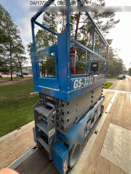 2023 GENIE GS-3232