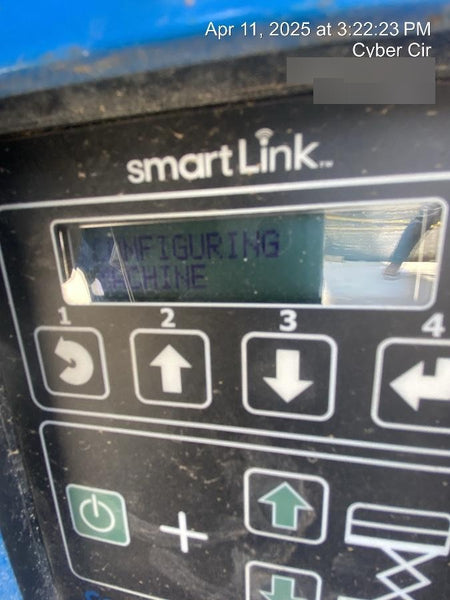 2019 Genie GS-2632 Folding rails with half height swing gate