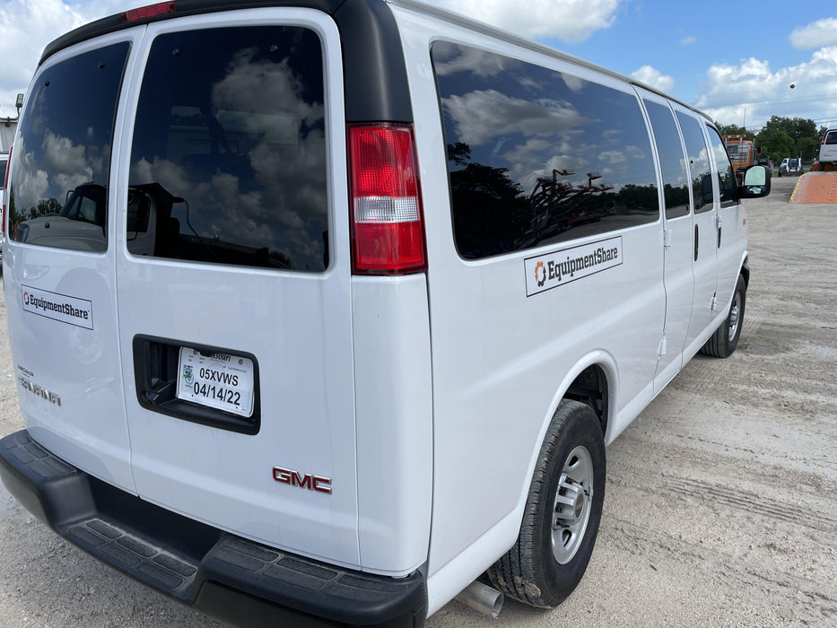 2022 GMC Savana 3500