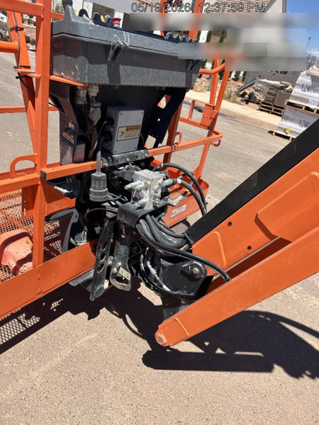 2020 JLG 660SJ