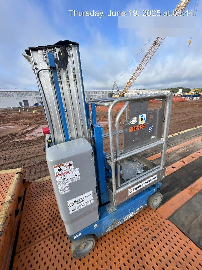 2020 GENIE GR-20