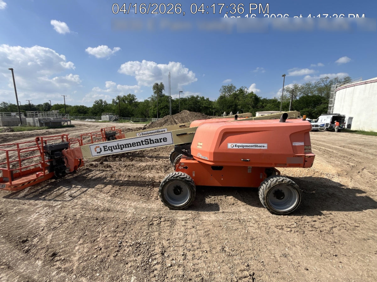 2020 JLG 600S