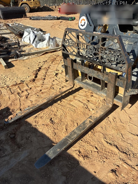 2021 PALADIN 48" Pallet Forks - Paladin