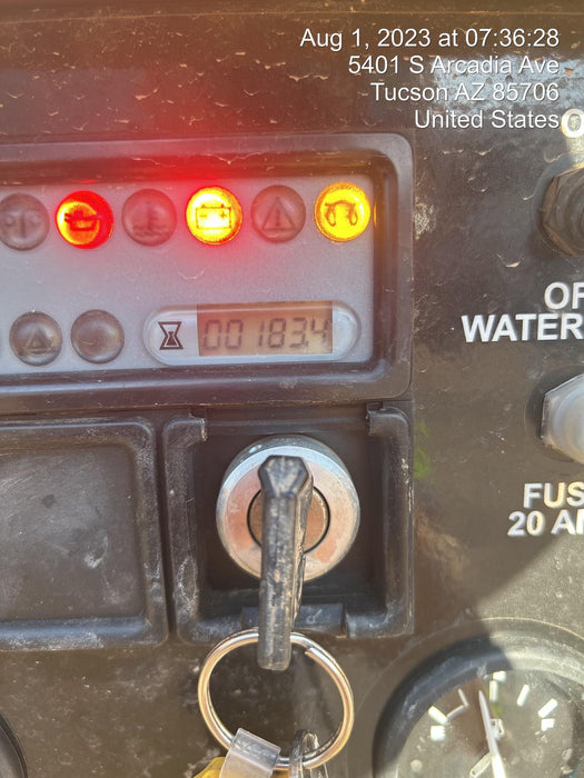 2022 Vac-Tron LP573XDT T4 Koehler Diesel Engine, 500 Gallon Debris Tank, x2 100 Gallon Water Tanks