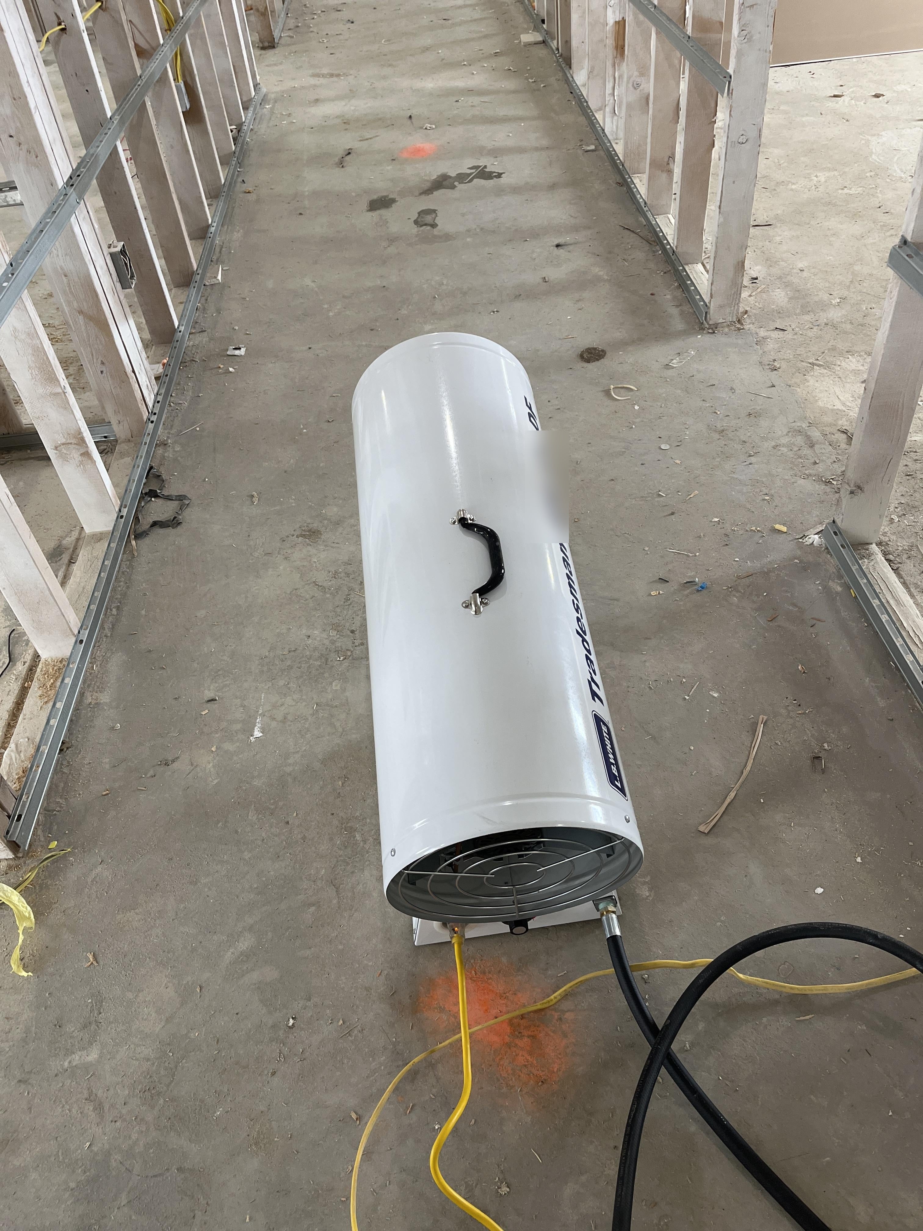 2024 LB WHITE Tradesman 400 Ultra DF