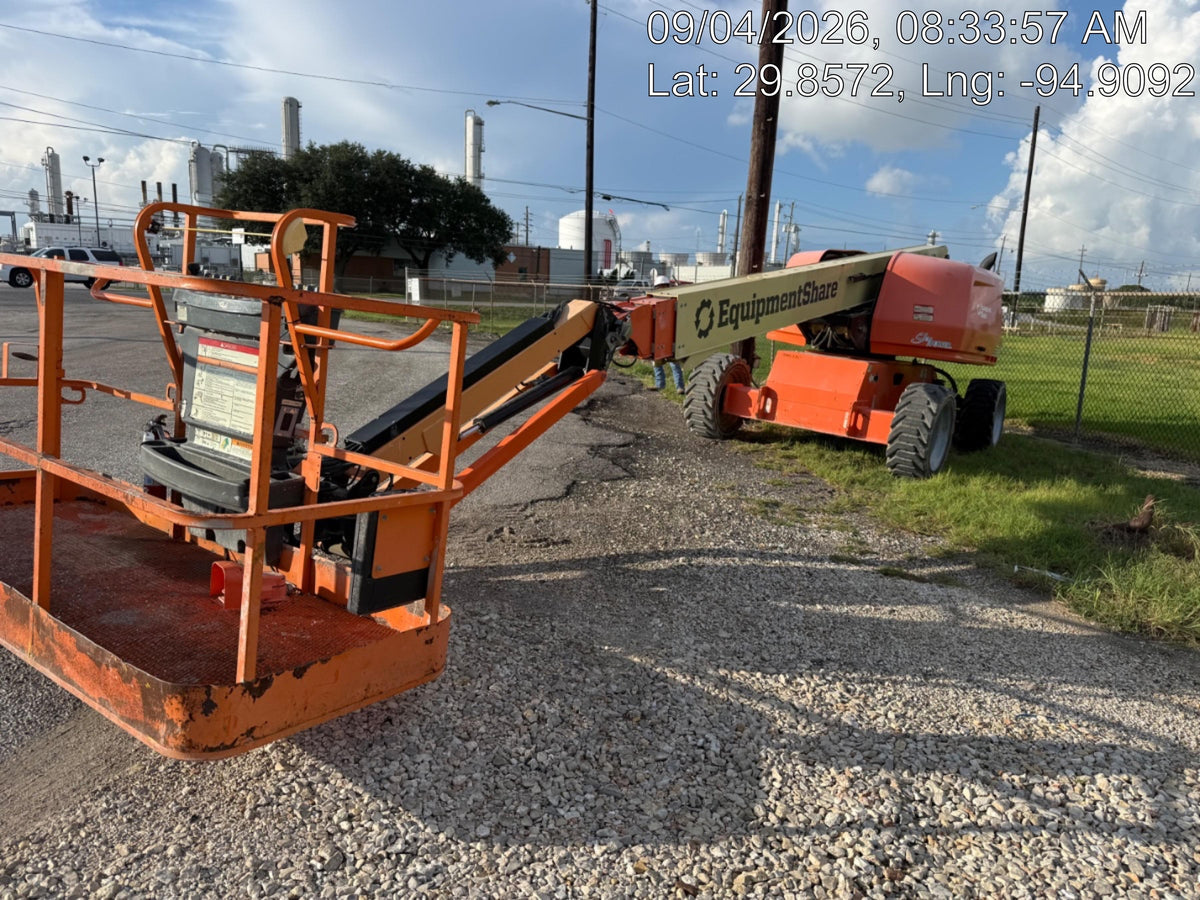 2023 JLG 660SJ