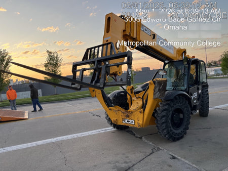 2022 JCB 512-56