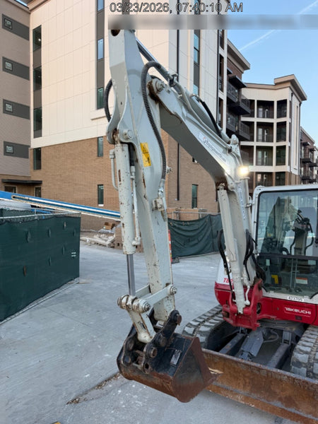 2024 TAKEUCHI TB250-2CR