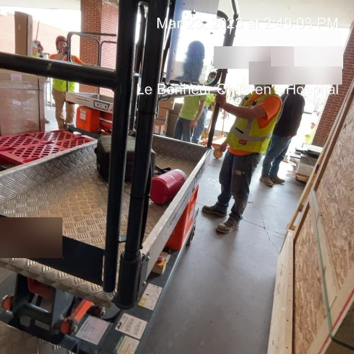 2021 JLG 1030P