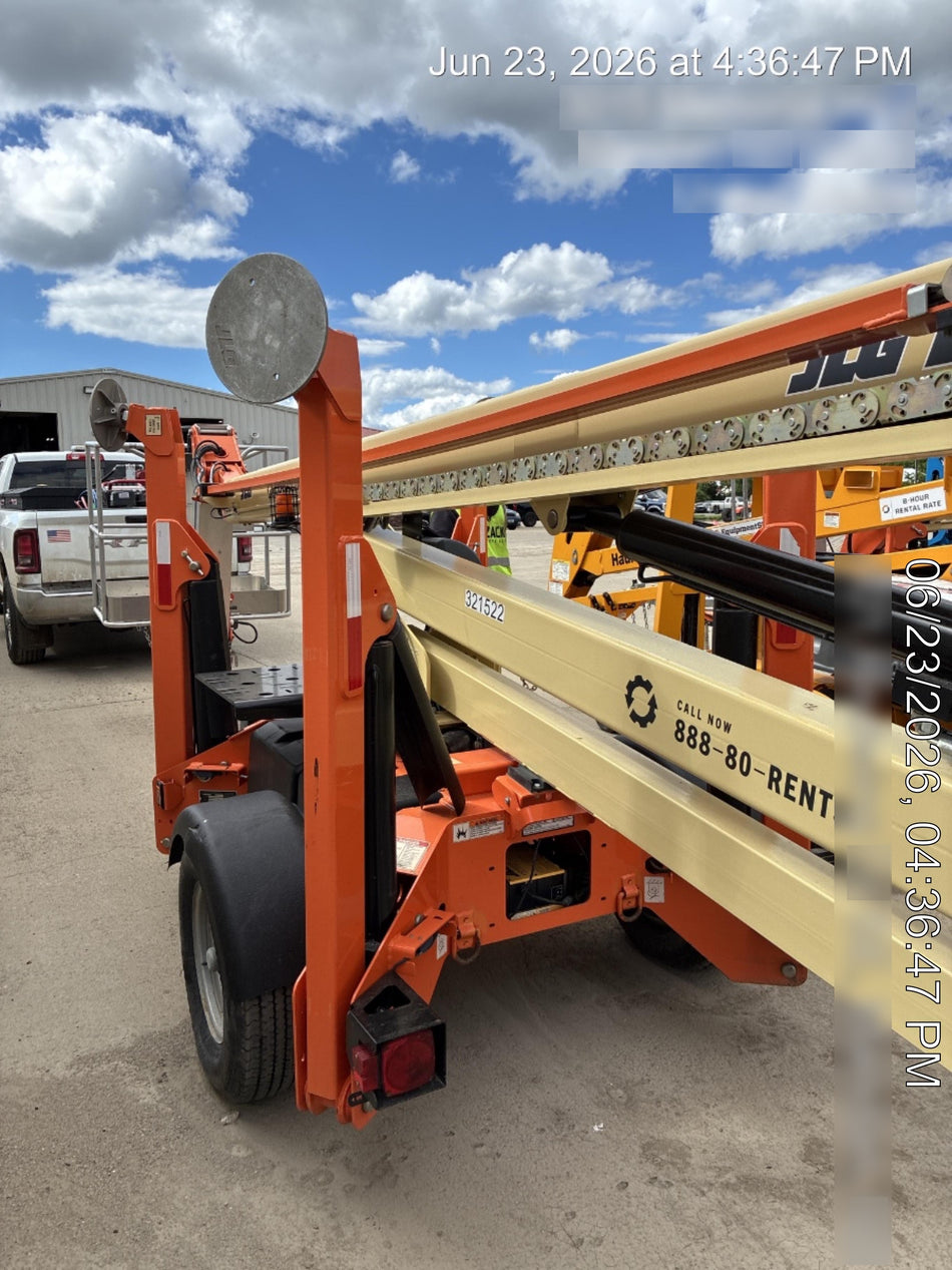 2023 JLG T500J