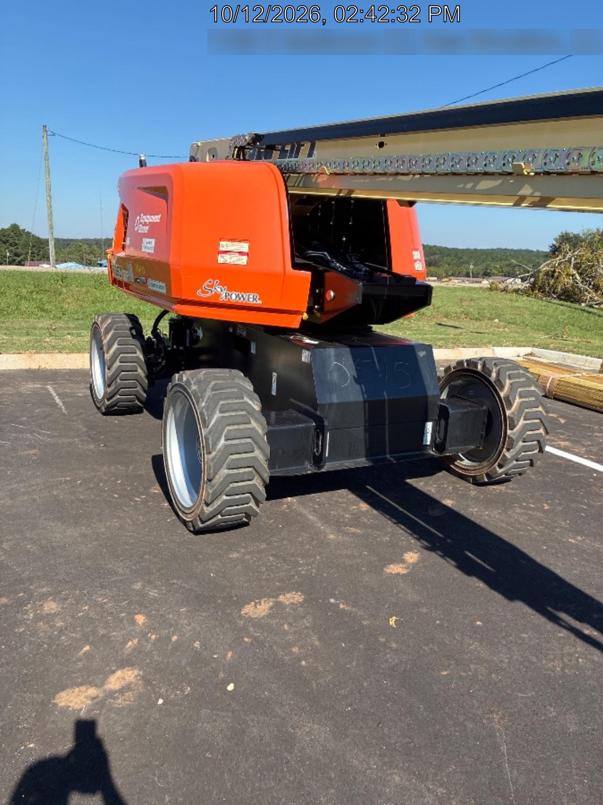 2025 JLG 660SJ