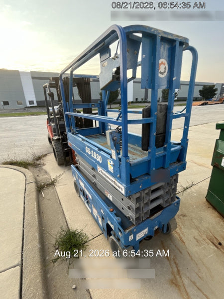2020 Genie GS-1930 Solid Non Marking Tires, Beacon, Folding rails with half height swing gate