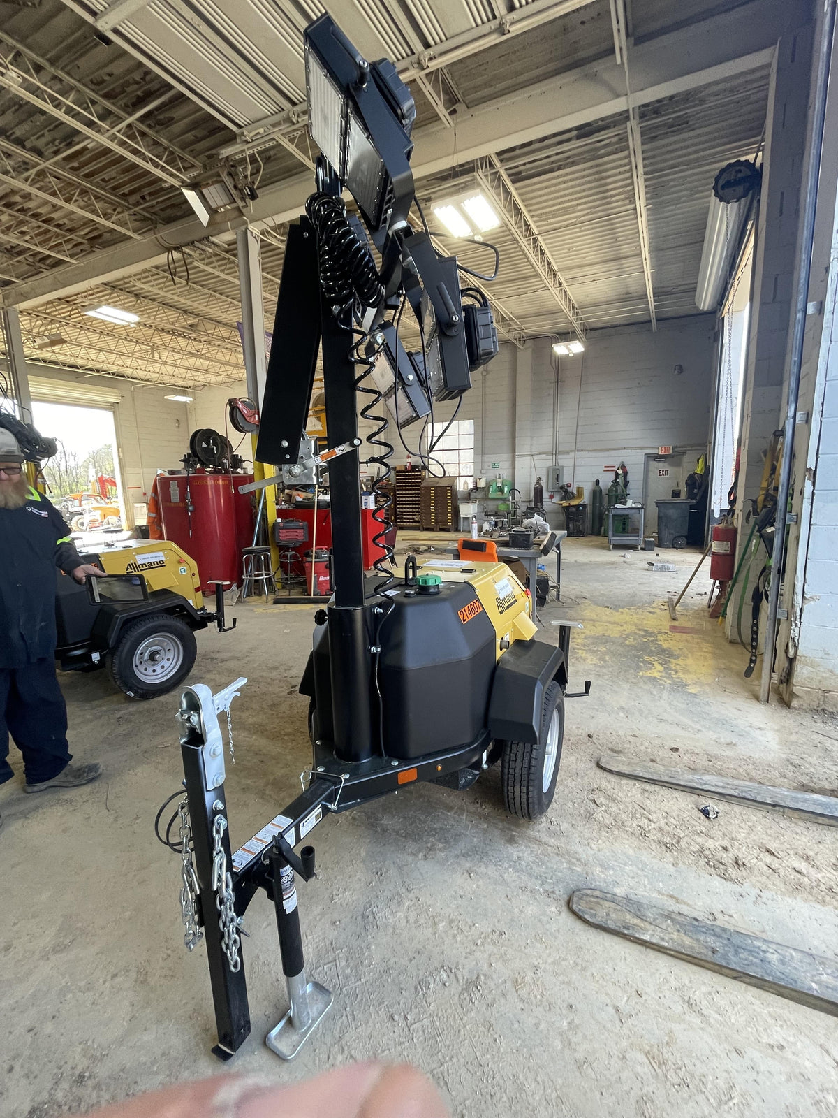 2022 ALLMAND NLV3GR