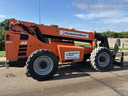 2021 SKYTRAK 10054