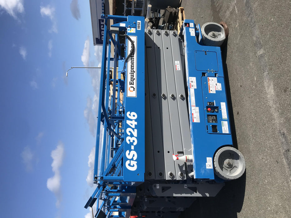 2020 Genie GS-3246 Standard, Folding full height swing gate, 800W Inverter