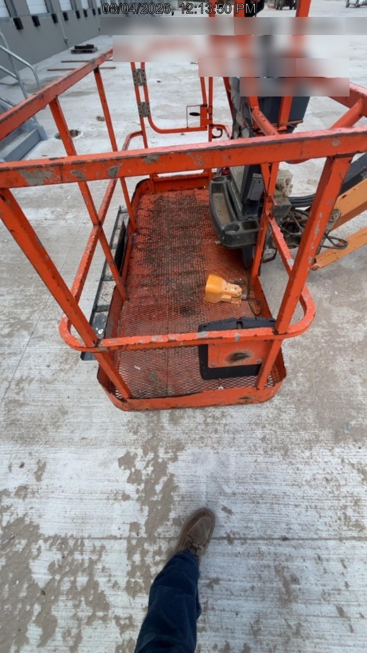 2023 JLG 660SJ