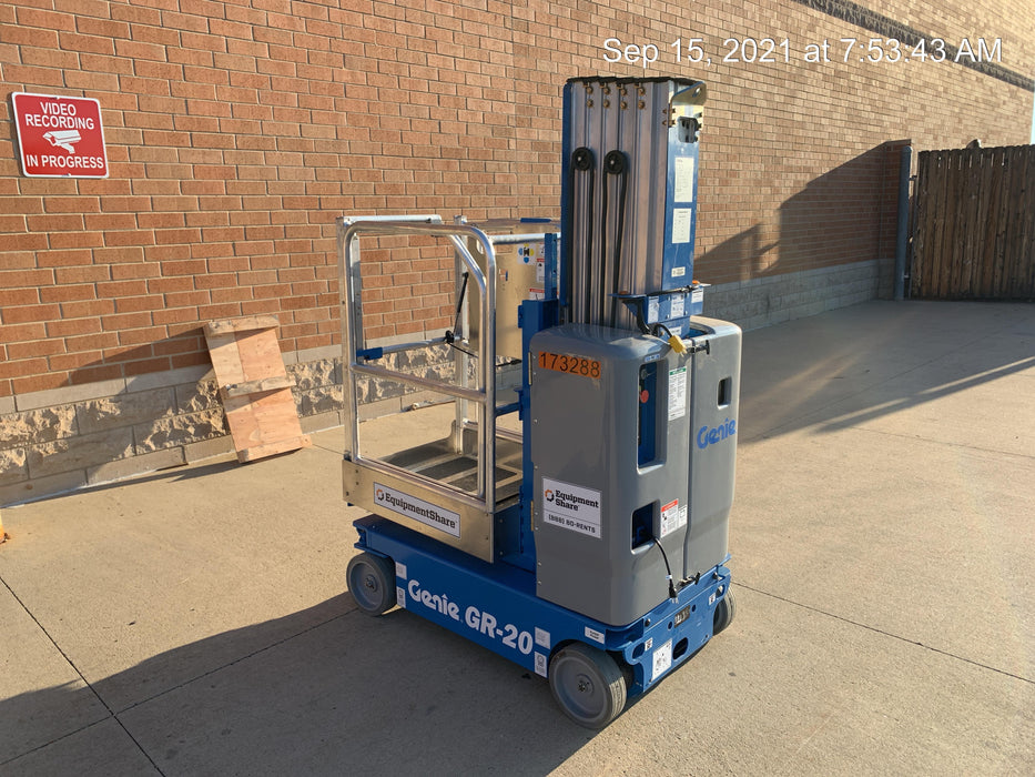 2021 GENIE GR-20