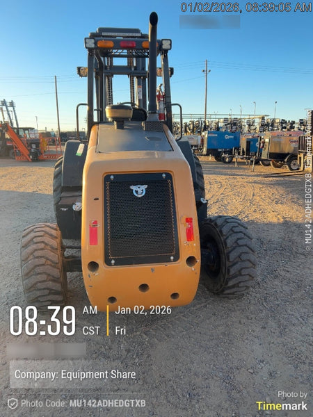 2023 CASE 588H