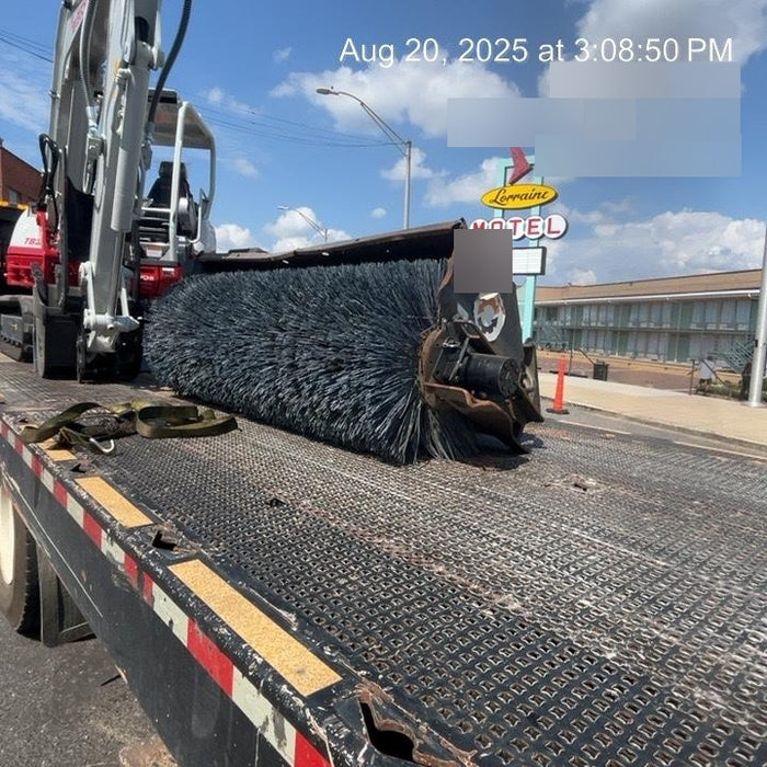 2019 PALADIN Sweepster SB72