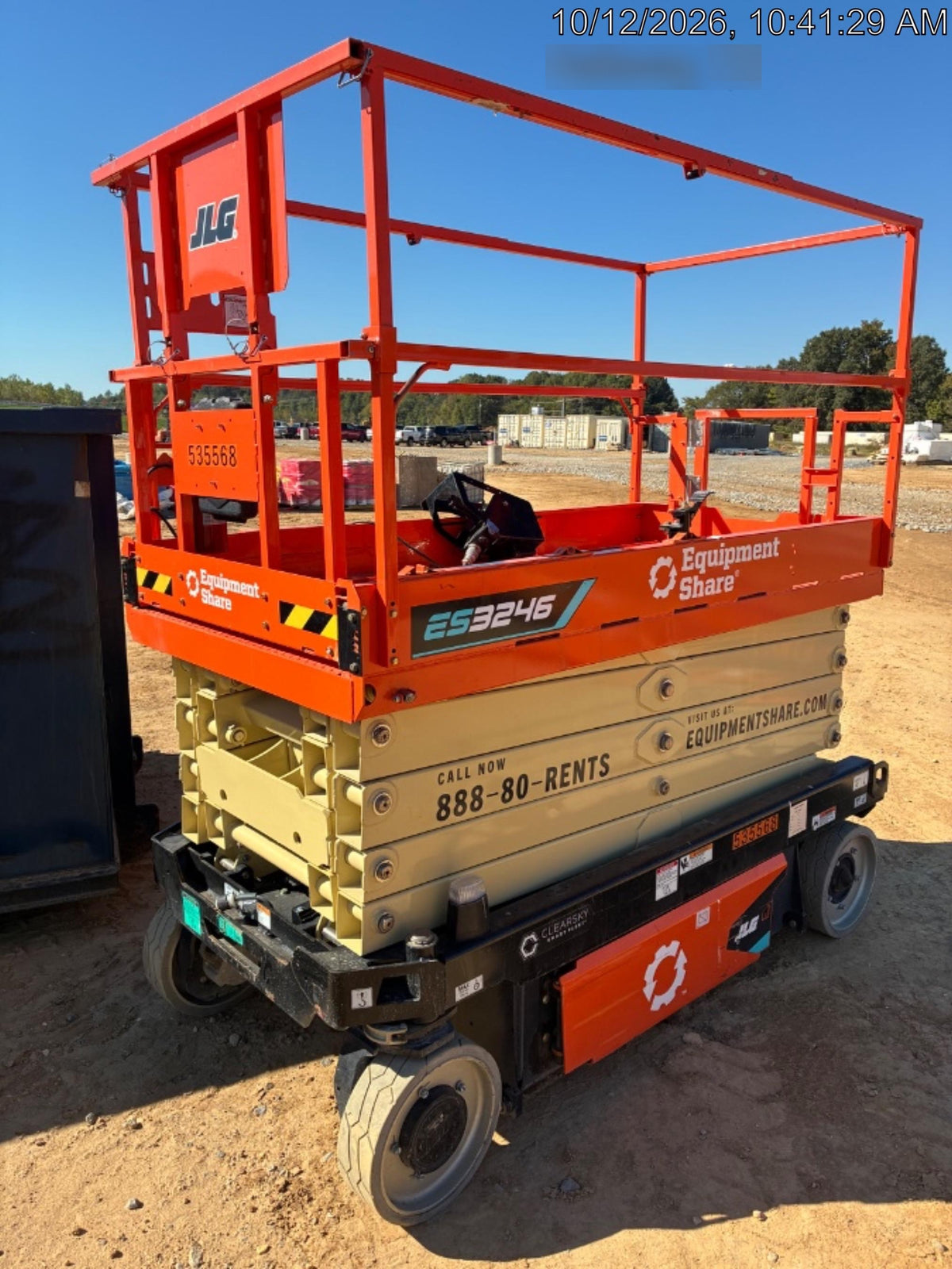 2025 JLG ES3246