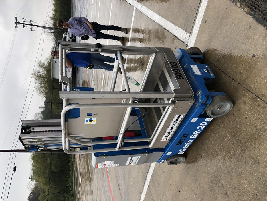 2019 GENIE GR-20