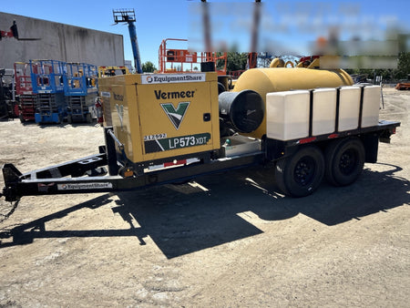 2022 VAC-TRON LP573XDT